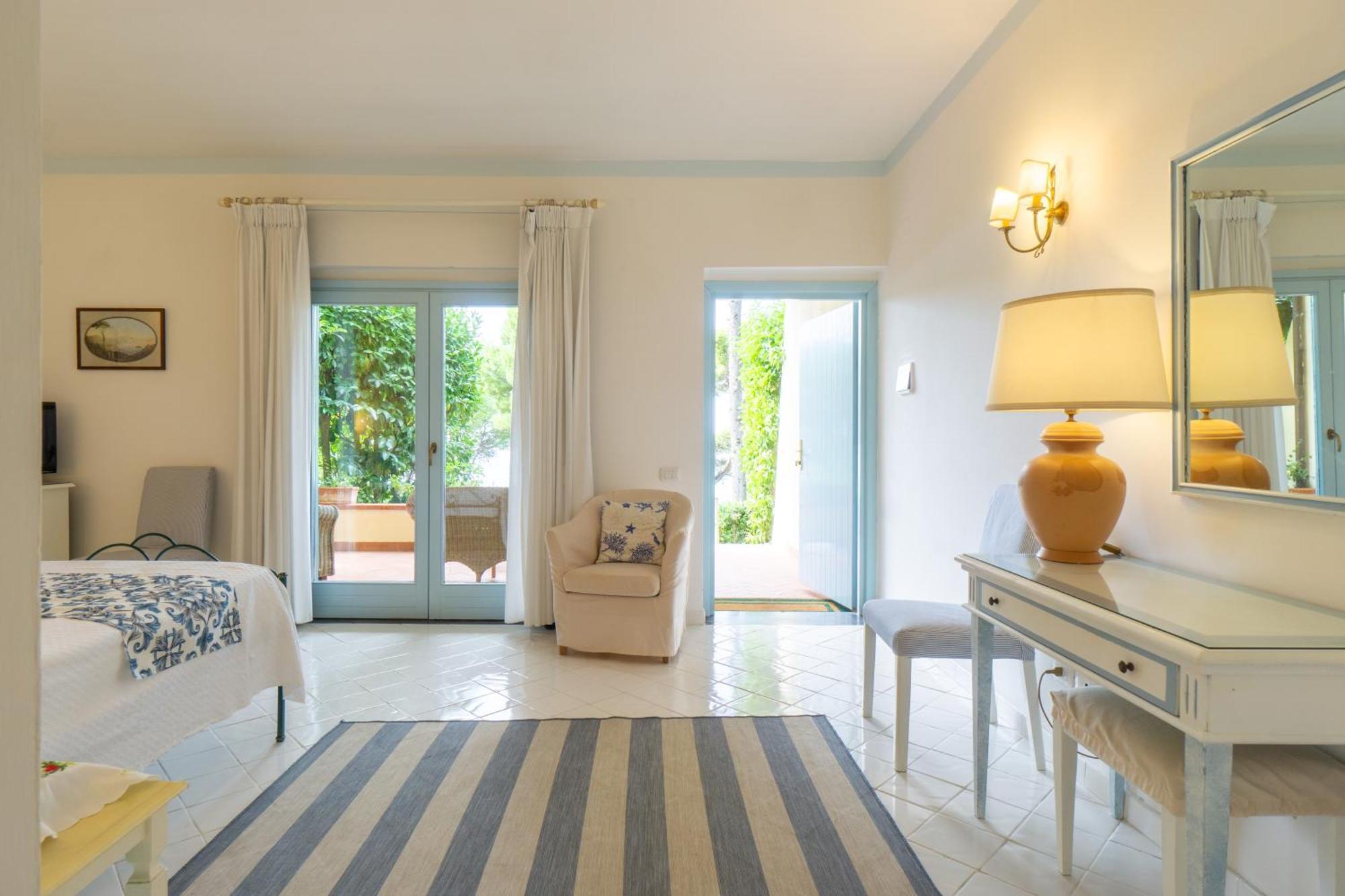 Palazzo Belmonte Hotel Santa Maria di Castellabate Ngoại thất bức ảnh